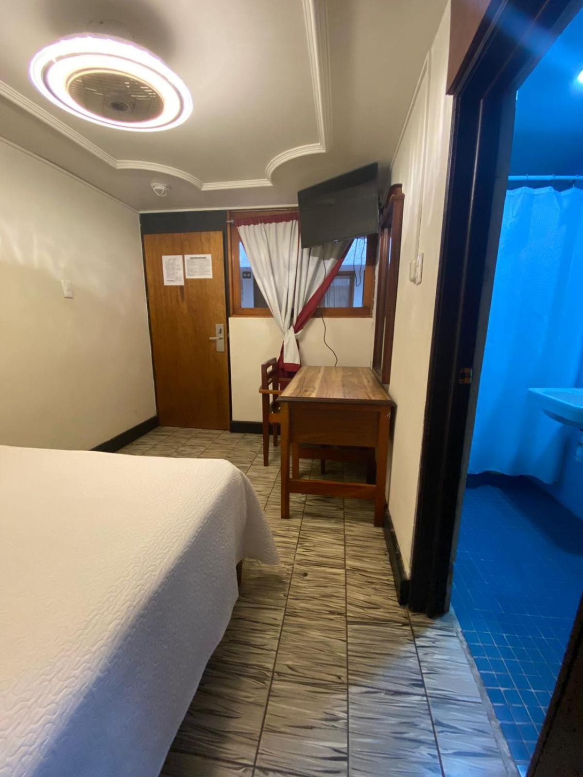 Hotel Flamingos De Ciudad Guzman Buitenkant foto